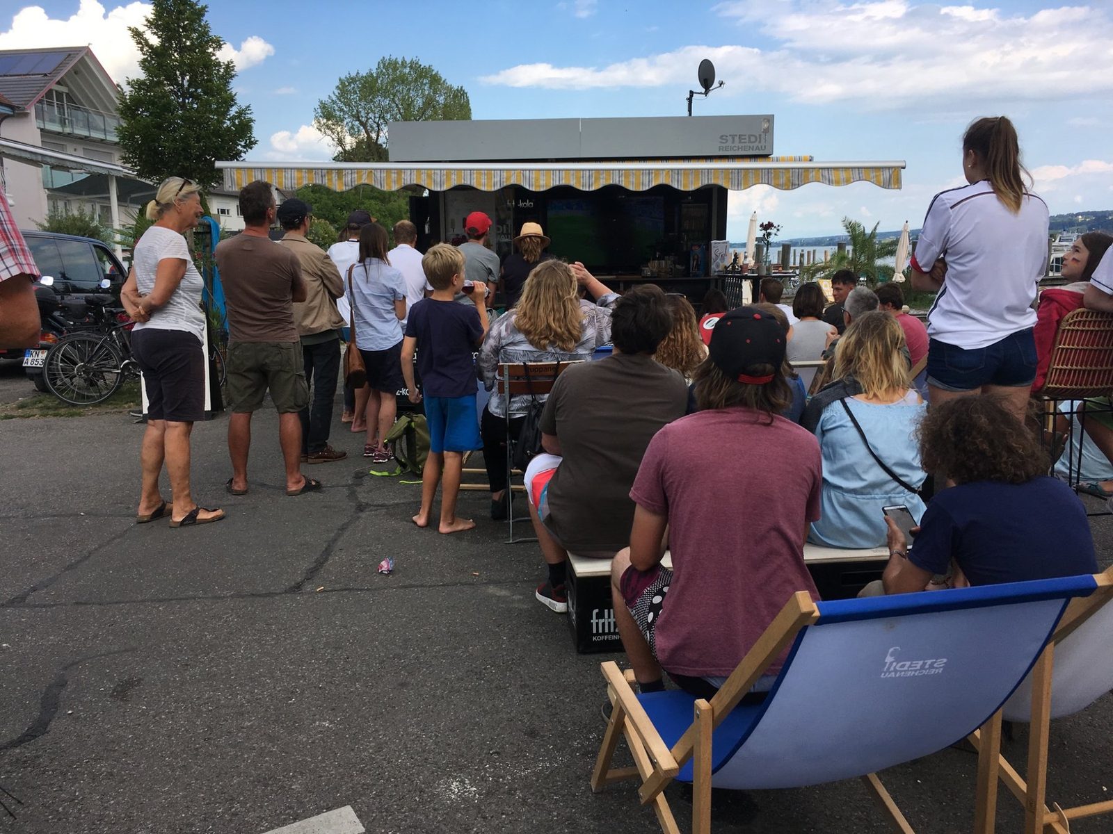 Public Viewing an der STEDI