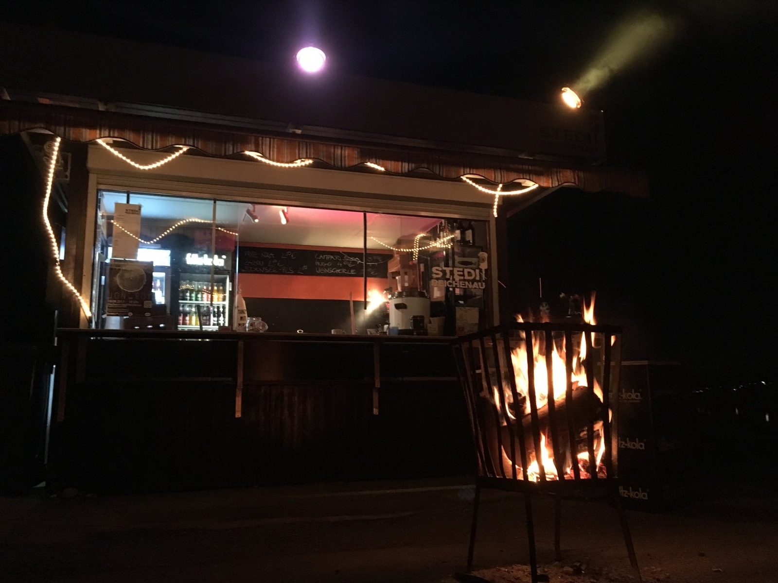 Abends am Kiosk